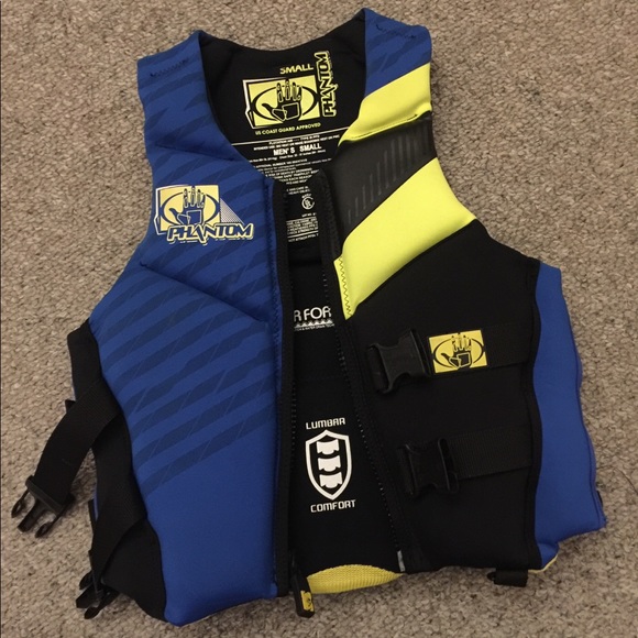 Body glove life jacket / life vest